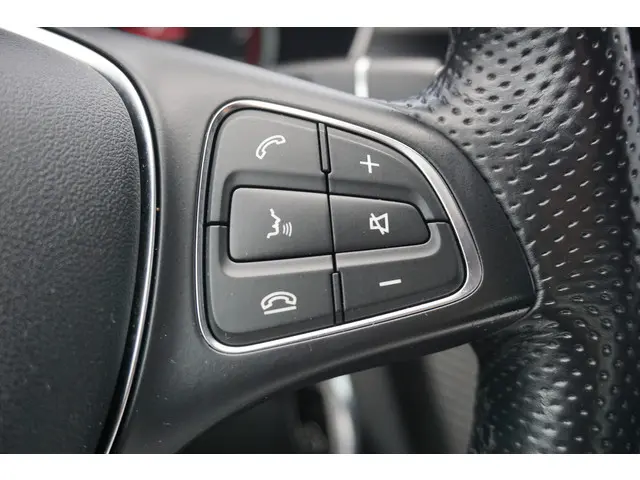 Mercedes-Benz C-Klasse 180 Prestige 2014 Benzine 24