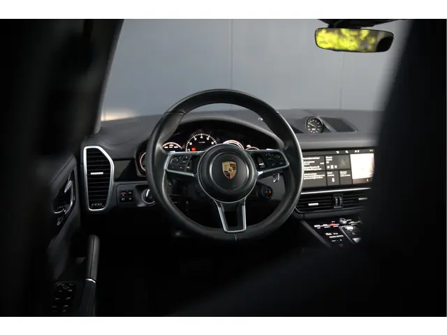 Porsche Cayenne 3.0 E-Hybrid 2018 Hybride Benzine 28