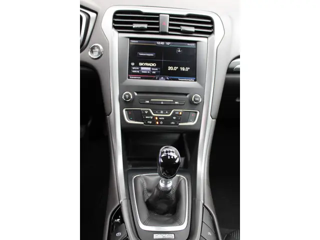 Ford Mondeo Wagon 1.5 TDCi Titanium 2017 Diesel 23