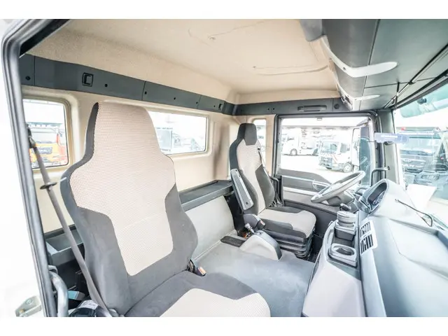 MAN TGS 33.470 BB - 6.900 km 2020 Diesel 17