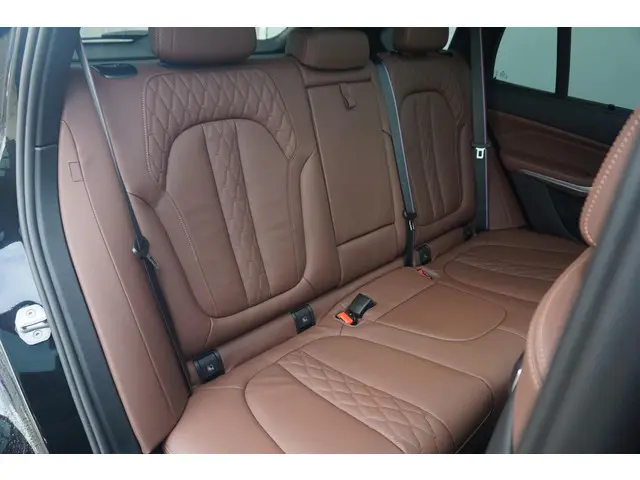 BMW X5 xDrive50e 2025 Hybride Benzine 10