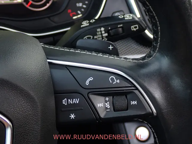 Audi SQ5 3.0TFSI QUATTRO 2018 Benzine 39
