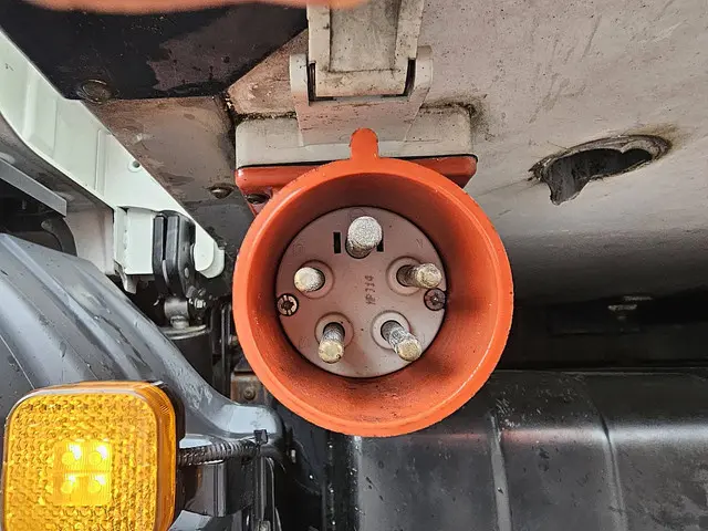 MAN TGL 12.220 2024 Diesel 16