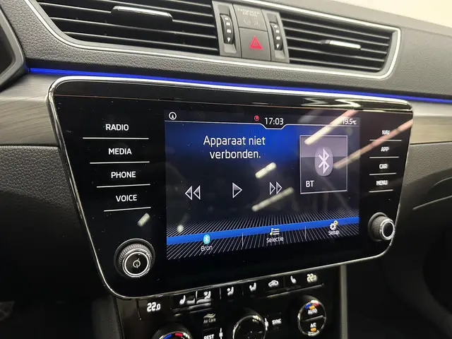 Škoda Superb 1.5 TSI Business Edition 2019 Benzine 9