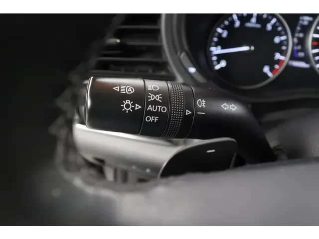 Mazda CX-30 2.0 X 186pk Automaat Luxury 2021 Benzine 19