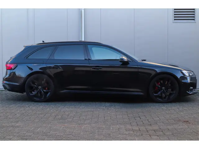 Audi RS4 A4 Avant 2.9 TFSI quattro 2018 Benzine 25
