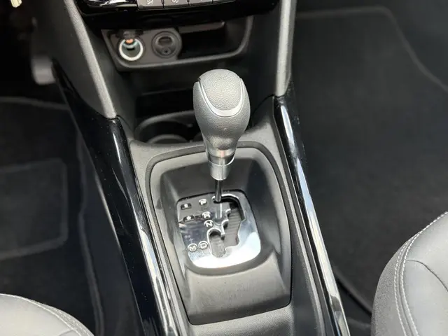 Peugeot 2008 1.2 PureTech Allure 2018 Benzine 22