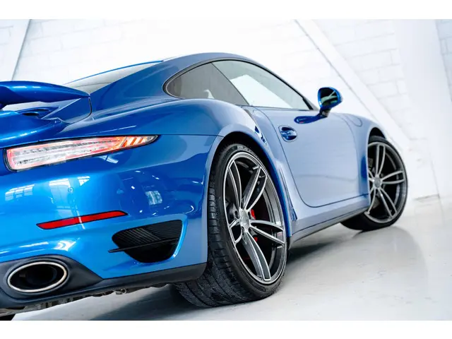 Porsche 911 Turbo 2014 Benzine 13