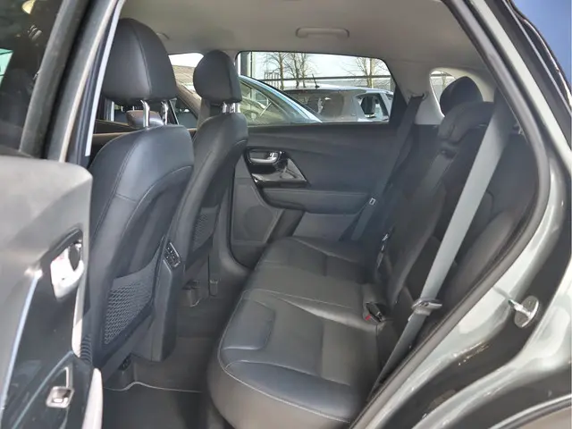 Kia Niro 1.6 GDi Hybrid SportsLine 2016 Hybride Benzine 20