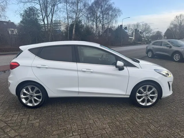 Ford Fiesta 1.0 EcoBoost Titanium 2019 Benzine 8