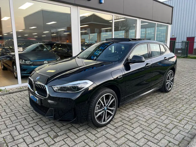 BMW X2 3
