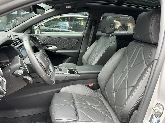 DS DS 7 E-Tense 225 Opéra 2023 Hybride Benzine 18