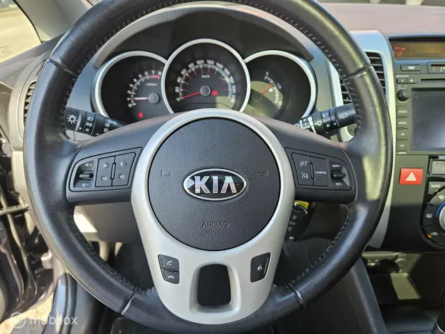 Kia Venga 1.6 CVVT World Cup Edition 2014 Benzine 15