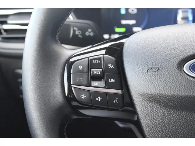 Ford Kuga 2.5 PHEV Active X 2024 Hybride Benzine 23