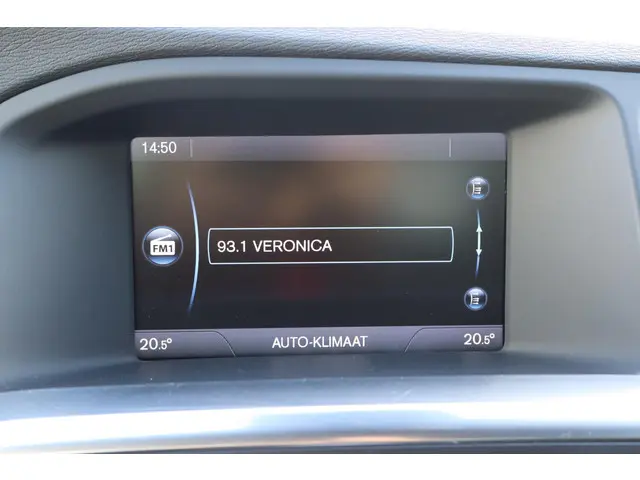 Volvo S60 1.6 T4 Momentum 2013 Benzine 23