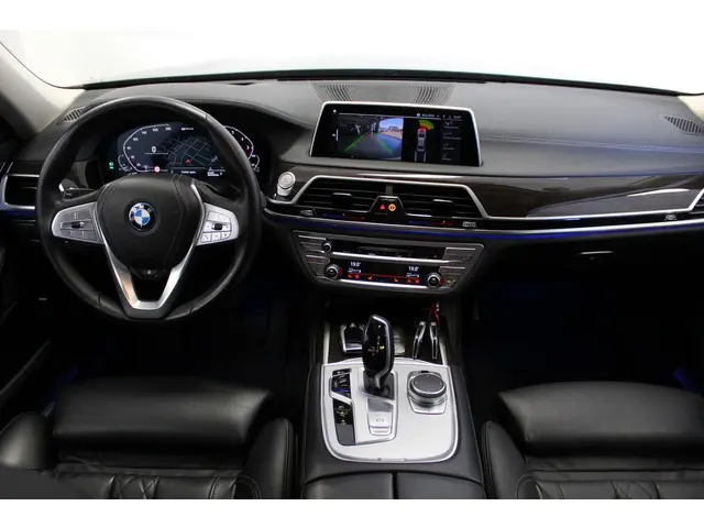 BMW 7 Serie 745e High Executive 2022 Hybride Benzine 16