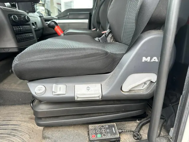 MAN TGL 8-180,EURO 6,2014,AIRCO,BAK met KLEP 2014 Diesel 18