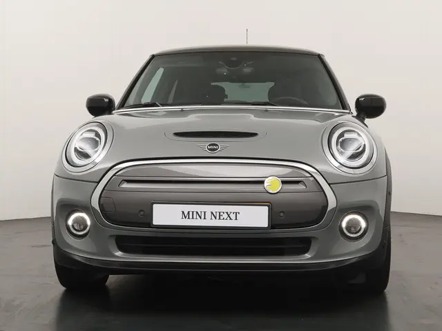 MINI Electric Yours 33 kWh 2020 Elektrisch 6