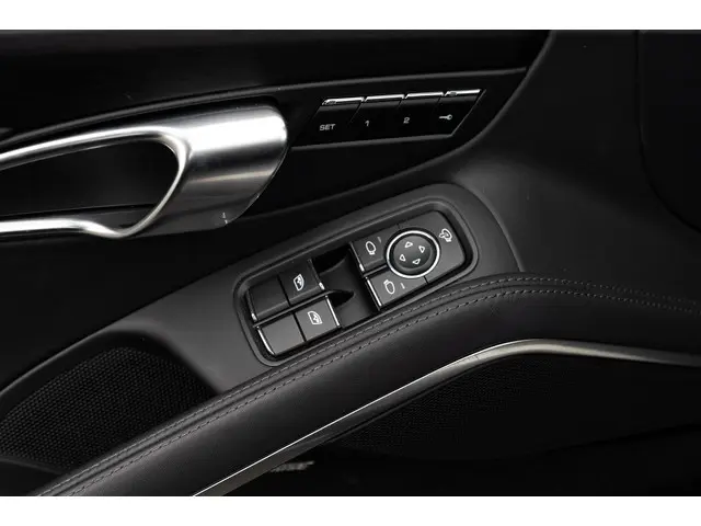 Porsche 718 Boxster GTS 4.0 | 6.300 km 2022 Benzine 14