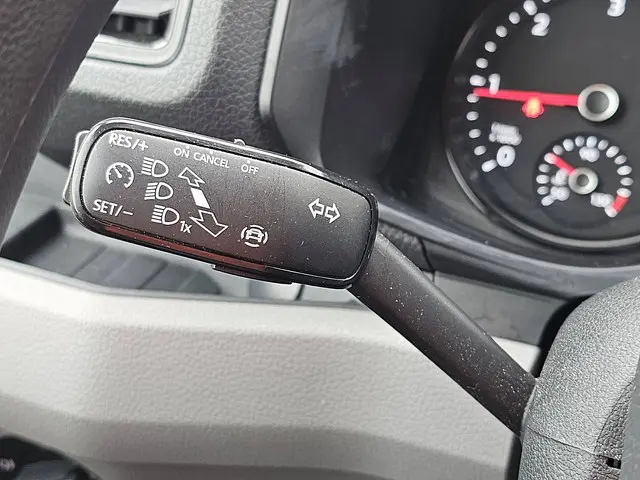 Volkswagen Crafter 2.0 2024 Diesel 11