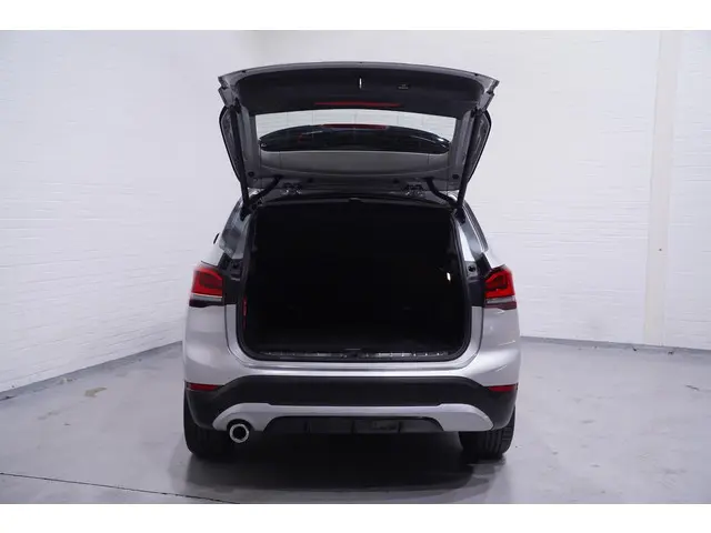 BMW X1 sDrive18i Sport Line 2021 Benzine 9