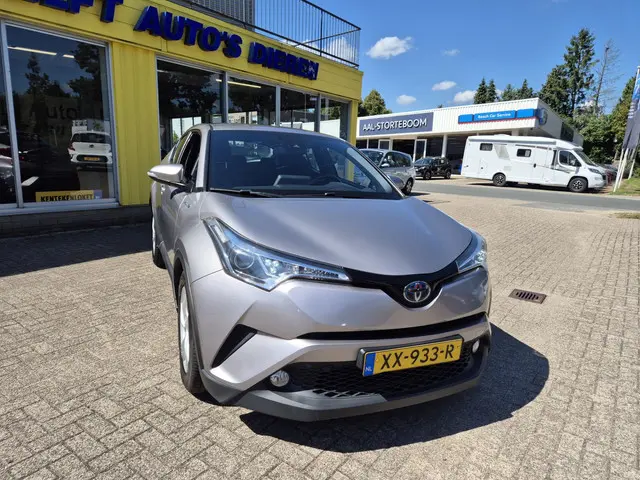 Toyota C-HR 1.8 Hybrid Active 2019 Hybride Benzine 4