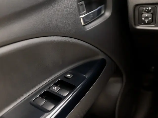 Mitsubishi Space Star 1.0 Intense Sport 2018 Benzine 18