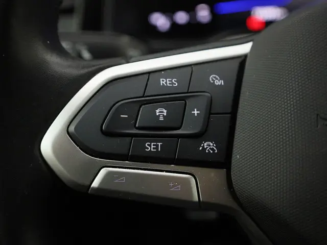 Volkswagen Polo 1.0TSI/95PK Life 2023 Benzine 7