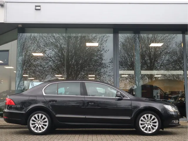 Škoda Superb 1.4 TSI Ambition 2014 Benzine 5