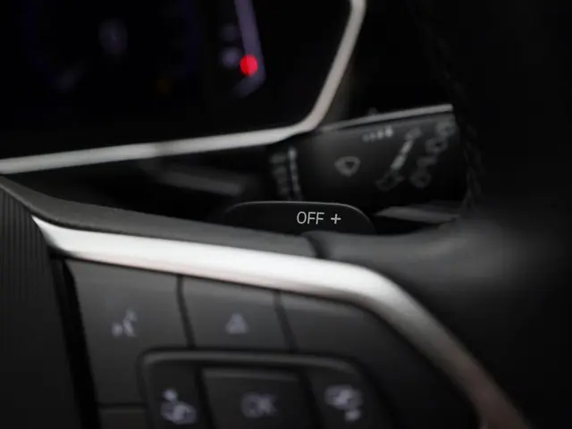 Volkswagen T-Cross 1.0TSI/110PK DSG Style R 2022 Benzine 22