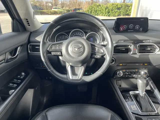 Mazda CX-5 2.0 SkyActiv-G 165 GT-M 2018 Benzine 24