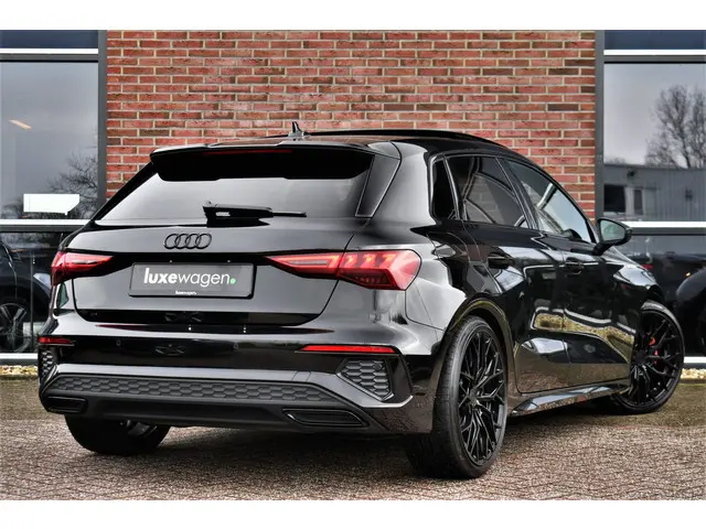 Audi A3 Sportback 35 TFSI S edition 2020 Benzine 2