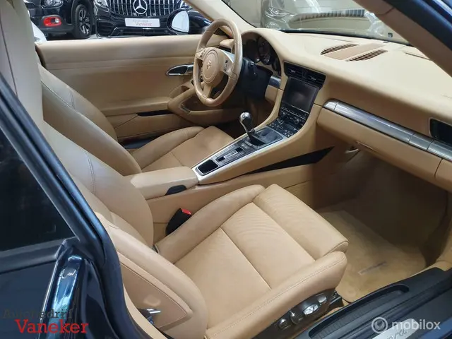 Porsche 911 Carrera 2013 Benzine 11