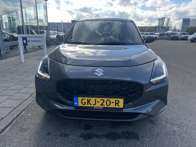 Suzuki Swift 2