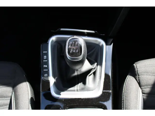 Kia XCeed 1.5 T-GDi GT-Line First Edition 2023 Benzine 24