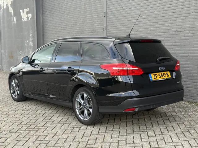 Ford Focus Wagon 1.0 Trend Edition 2015 Benzine 3
