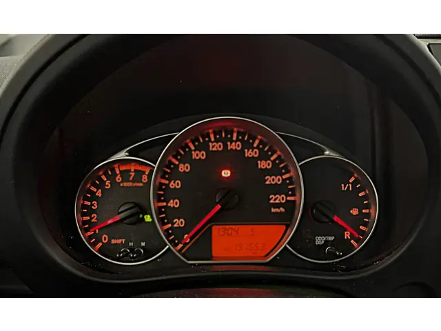 Toyota Verso-S 1.3 VVT-i Comfort 2013 Benzine 18