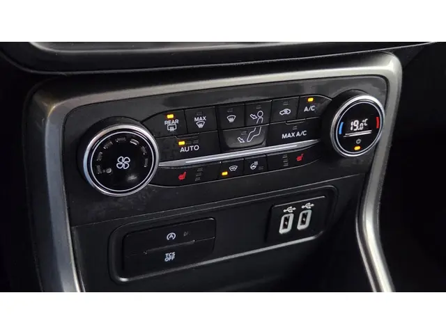 Ford EcoSport 1.0 EcoBoost Cool&Connect 2018 Benzine 11