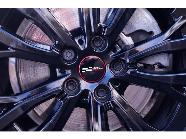 MINI 5-Deurs Mini 1.5 Cooper C Classic XS 2025 Benzine 16