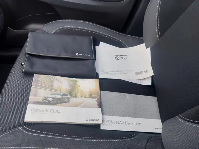 Renault Clio 0.9 TCe Zen 2016 Benzine 22