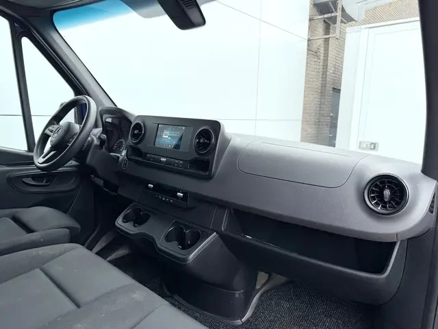Mercedes-Benz Sprinter 315 1.9 CDI 2021 Diesel 9