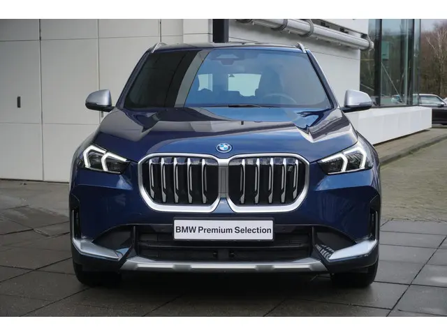 BMW iX1 xDrive30 2024 Elektrisch 3