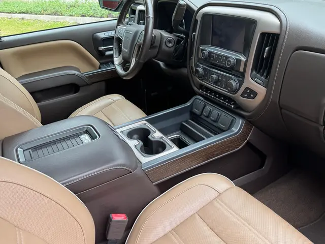 GMC Sierra 6.2 V8 Denali NL-AUTO!! 2018 LPG/Gas 9