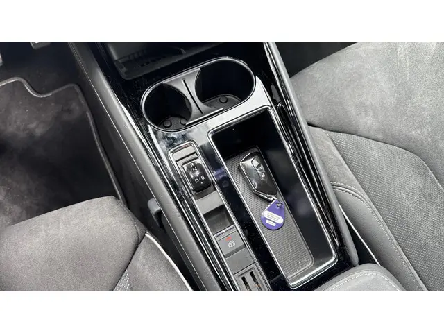 Škoda Enyaq iV 85 Sportline 2024 Elektrisch 18