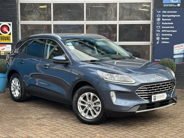 Ford Kuga 2.5 PHEV Titanium X 2021 Hybride Benzine 33