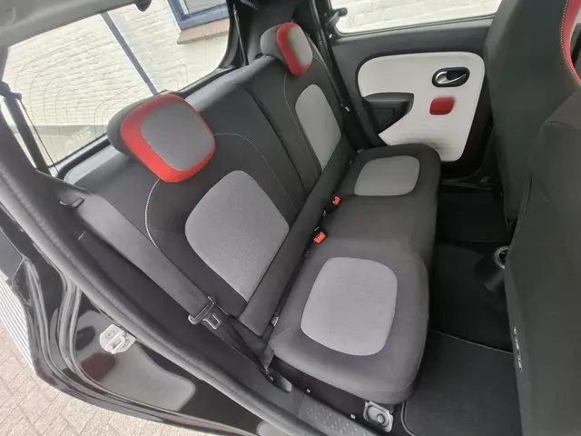 Renault Twingo 1.0 SCe Collection 2017 Benzine 27