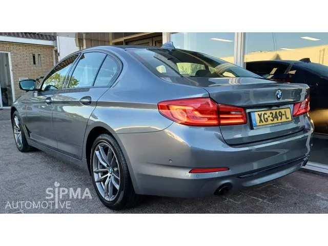 BMW 5 Serie 530i Sport line 2019 Benzine 17