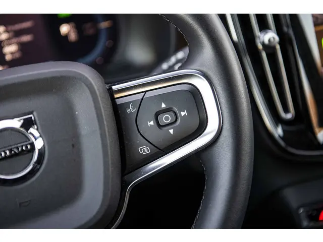 Volvo XC40 Recharge Plus 70 kWh 2022 Elektrisch 25