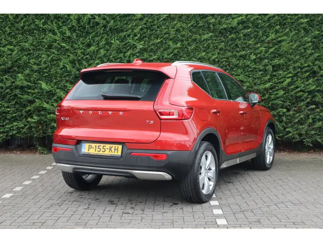 Volvo XC40 1.5 T3 Inscription 2022 Benzine 3