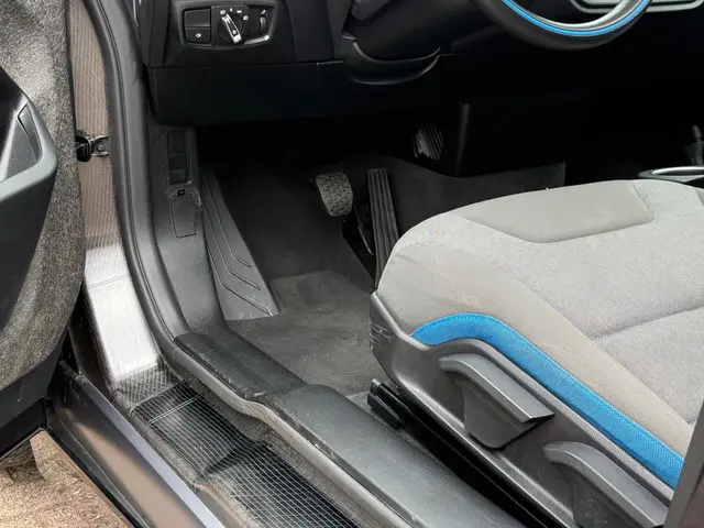 BMW i3 42 kWh|Pano|Snelladen|Incl. BTW|NAP 2019 Elektrisch 7